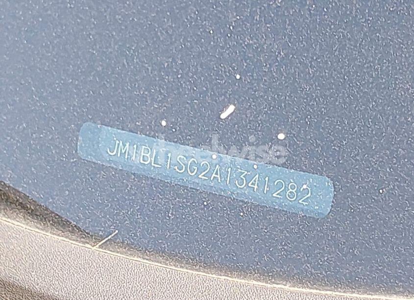 Photo 9 of 2010 Mazda Mazda3 I TOURING (VIN JM1BL1SG2A1341282)