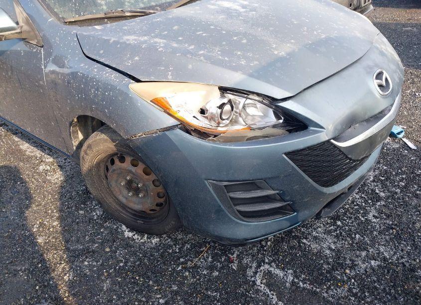 Photo 6 of 2010 Mazda Mazda3 I SPORT (VIN JM1BL1SG3A1186354)