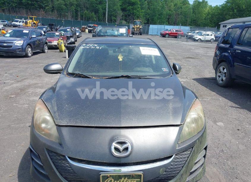 Photo 6 of 2010 Mazda Mazda3 I TOURING (VIN JM1BL1SG3A1196303)