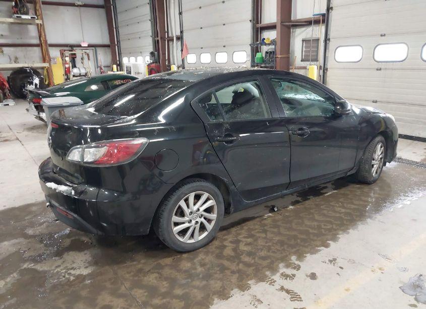 Photo 4 of 2010 Mazda Mazda3 I SPORT (VIN JM1BL1SG3A1223452)