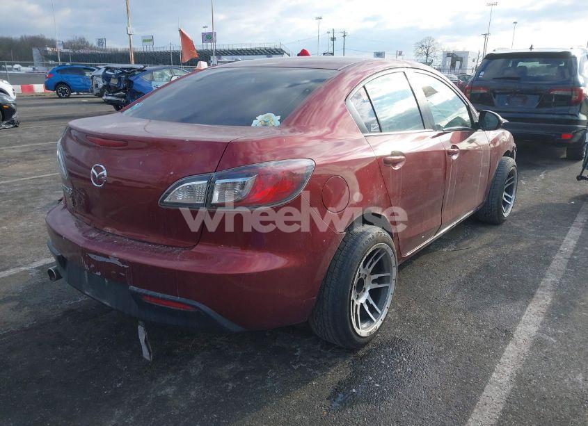 Photo 4 of 2010 Mazda Mazda3 (VIN JM1BL1SG3A1234144)