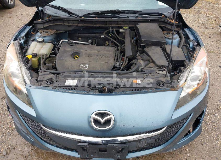 Photo 10 of 2010 Mazda Mazda3 I TOURING (VIN JM1BL1SG3A1237884)
