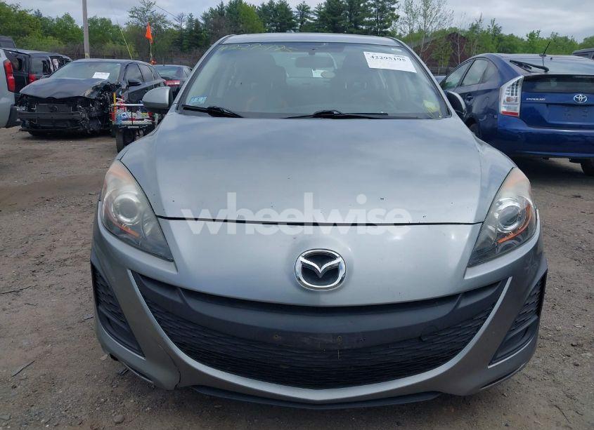 Photo 6 of 2010 Mazda Mazda3 I TOURING (VIN JM1BL1SG3A1255317)
