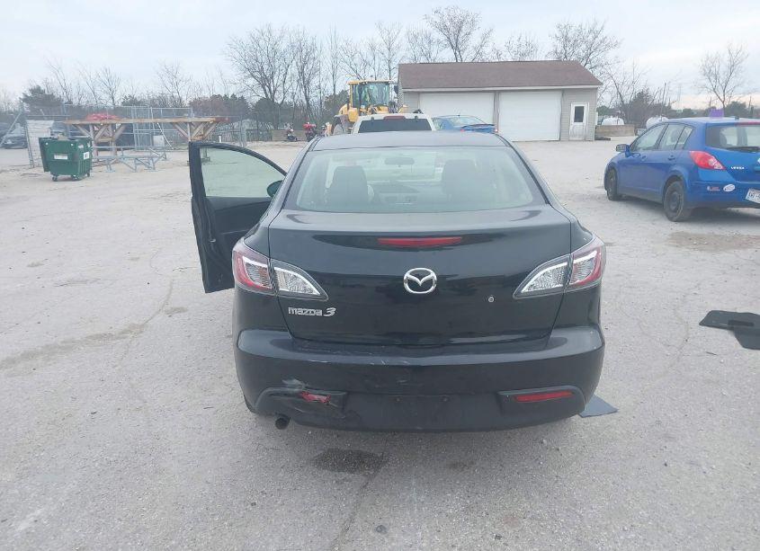 Photo 16 of 2010 Mazda Mazda3 (VIN JM1BL1SG3A1350251)