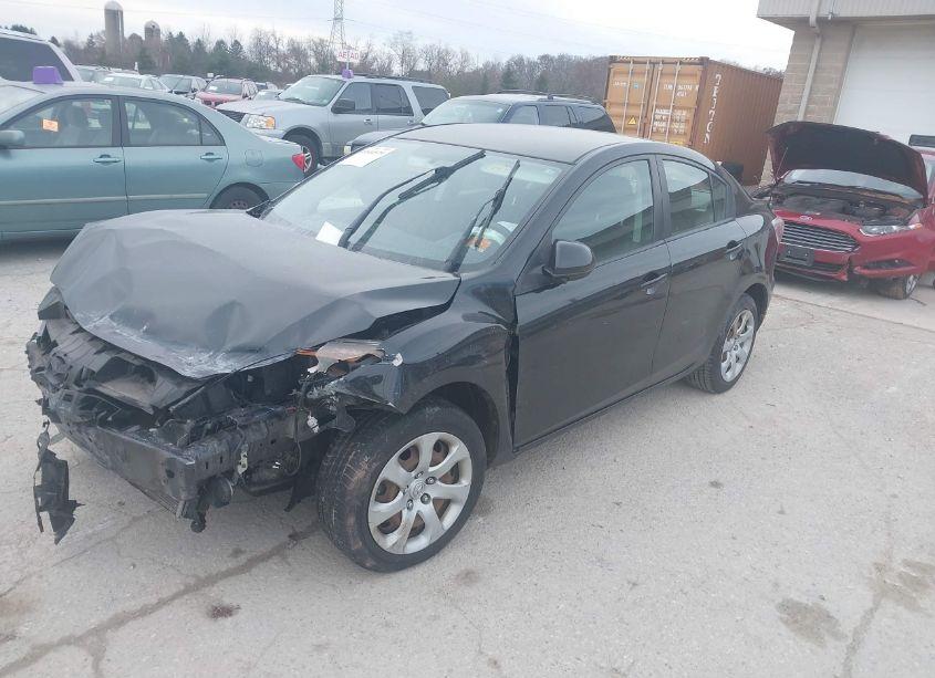 Photo 2 of 2010 Mazda Mazda3 (VIN JM1BL1SG3A1350251)