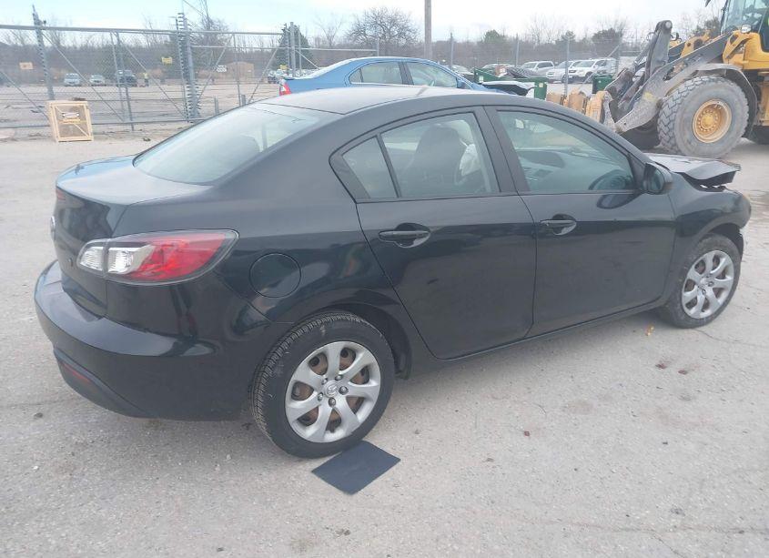 Photo 4 of 2010 Mazda Mazda3 (VIN JM1BL1SG3A1350251)