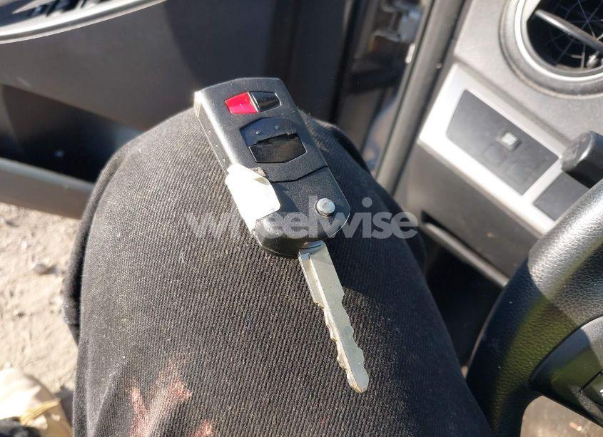 Photo 11 of 2010 Mazda Mazda3 I TOURING (VIN JM1BL1SG4A1103403)