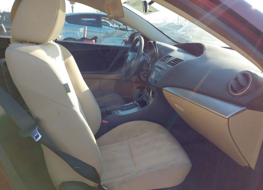 Photo 5 of 2010 Mazda Mazda3 I TOURING (VIN JM1BL1SG4A1280243)