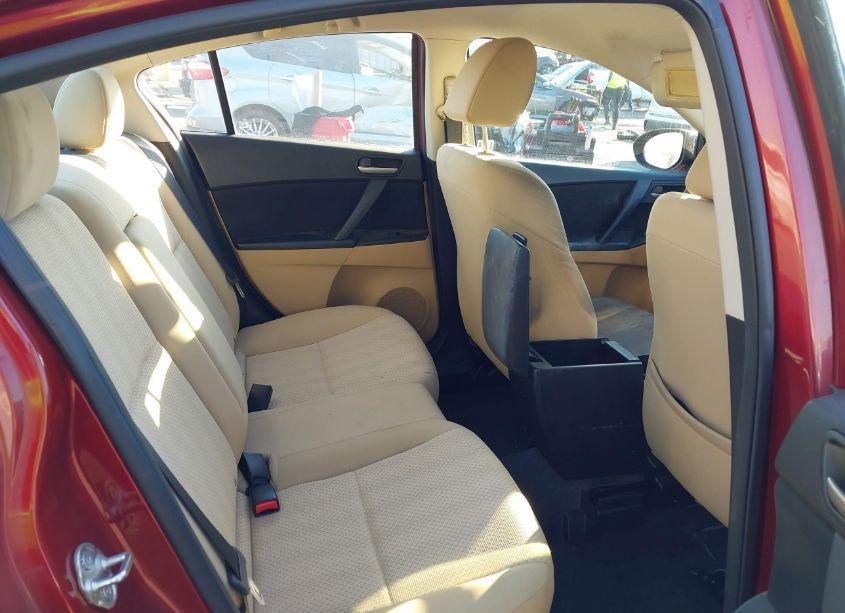 Photo 8 of 2010 Mazda Mazda3 I TOURING (VIN JM1BL1SG4A1280243)