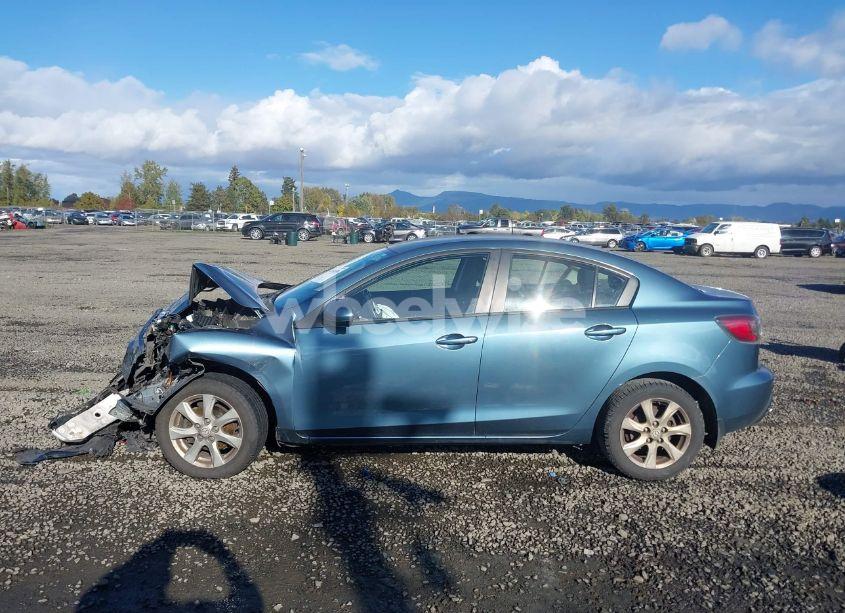 Photo 15 of 2010 Mazda Mazda3 I TOURING (VIN JM1BL1SG6A1226202)