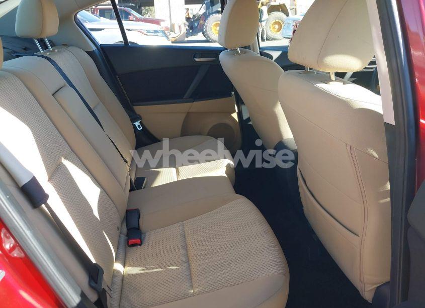 Photo 8 of 2010 Mazda Mazda3 I TOURING (VIN JM1BL1SG7A1138274)