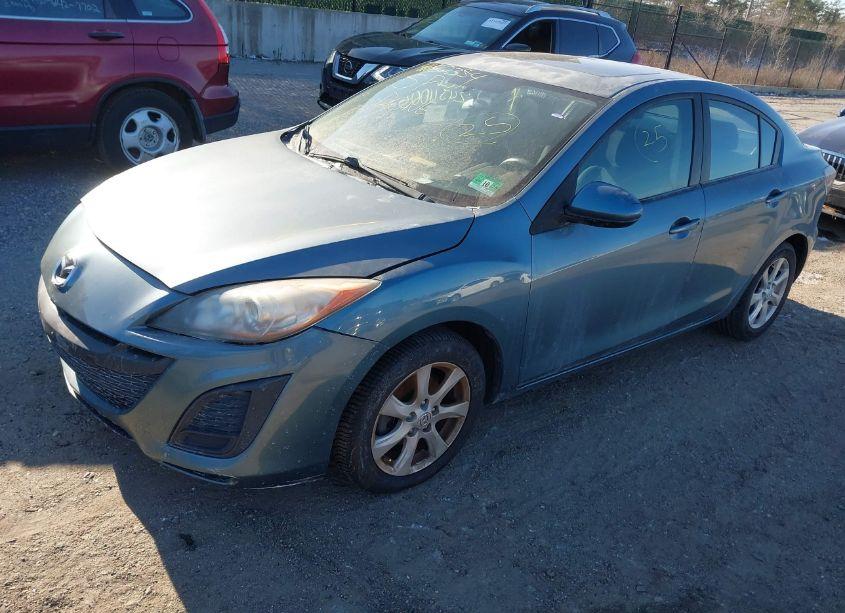 Photo 2 of 2010 Mazda Mazda3 I TOURING (VIN JM1BL1SG7A1292032)