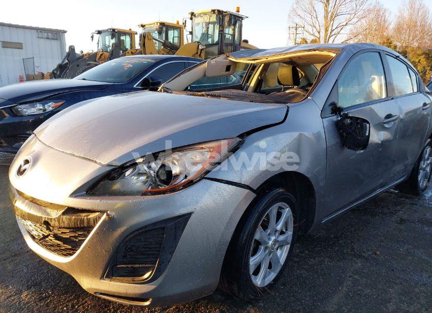 Photo 12 of 2010 Mazda Mazda3 (VIN JM1BL1SG7A1296940)