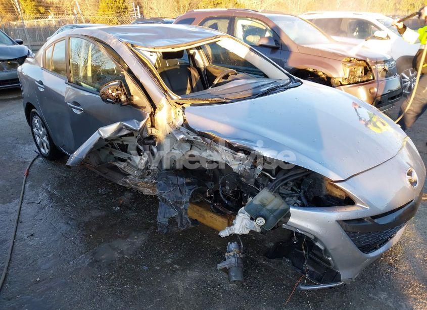 Photo 6 of 2010 Mazda Mazda3 (VIN JM1BL1SG7A1296940)