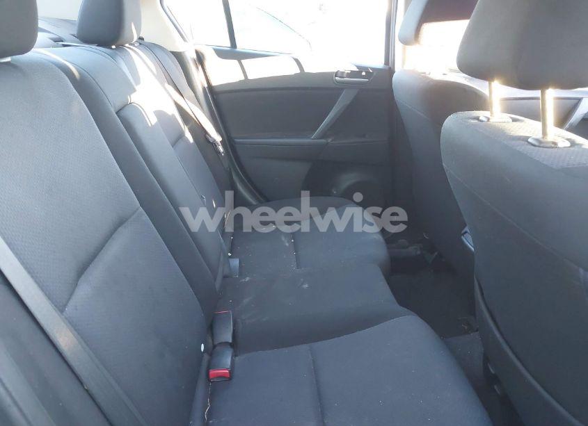 Photo 8 of 2010 Mazda Mazda3 (VIN JM1BL1SG7A1296940)