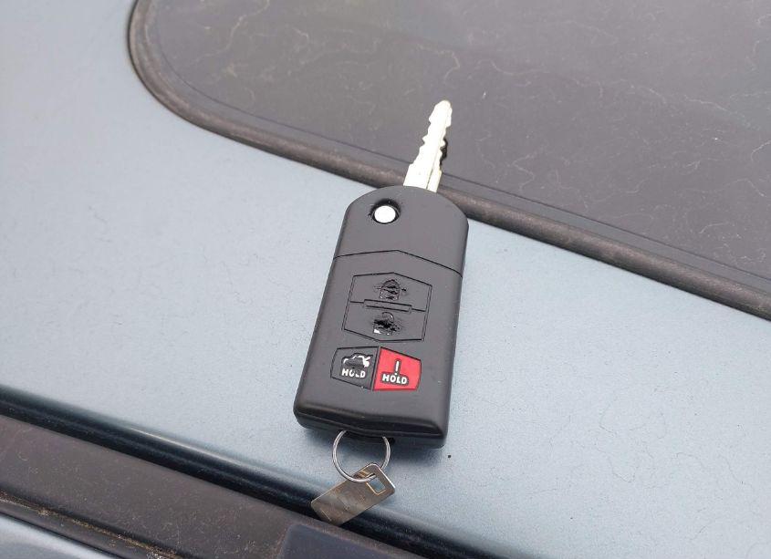 Photo 11 of 2010 Mazda Mazda3 I TOURING (VIN JM1BL1SG7A1321609)