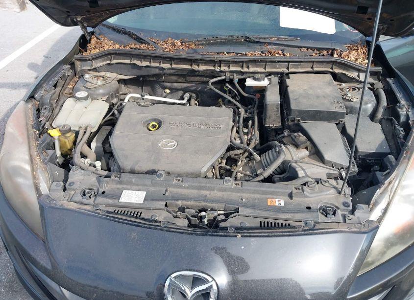 Photo 10 of 2010 Mazda Mazda3 I TOURING (VIN JM1BL1SG7A1326390)