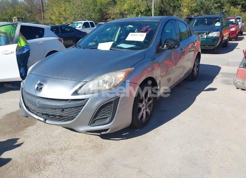 Photo 2 of 2010 Mazda Mazda3 I TOURING (VIN JM1BL1SG7A1334179)