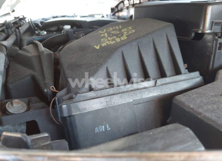 Photo 10 of 2010 Mazda Mazda3 I TOURING (VIN JM1BL1SG8A1219557)