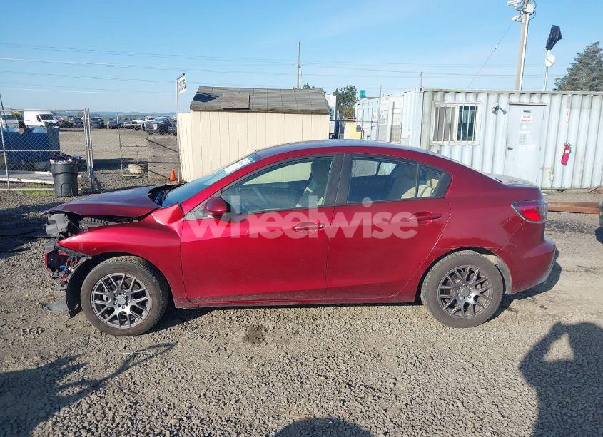 Photo 15 of 2010 Mazda Mazda3 I TOURING (VIN JM1BL1SG8A1240523)