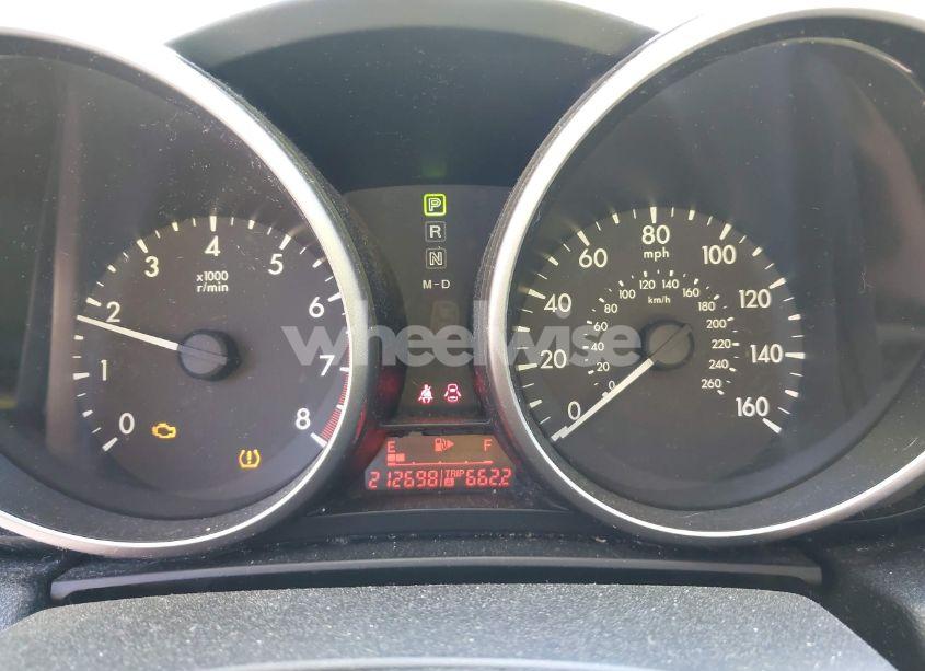 Photo 7 of 2010 Mazda Mazda3 I TOURING (VIN JM1BL1SG8A1251232)