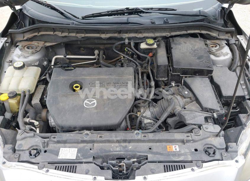 Photo 10 of 2010 Mazda Mazda3 I SPORT (VIN JM1BL1SG8A1288913)