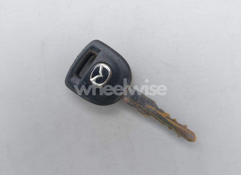 Photo 11 of 2010 Mazda Mazda3 I SPORT (VIN JM1BL1SG8A1288913)