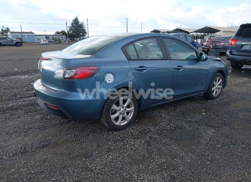 Photo 4 of 2010 Mazda Mazda3 I TOURING (VIN JM1BL1SG8A1310327)