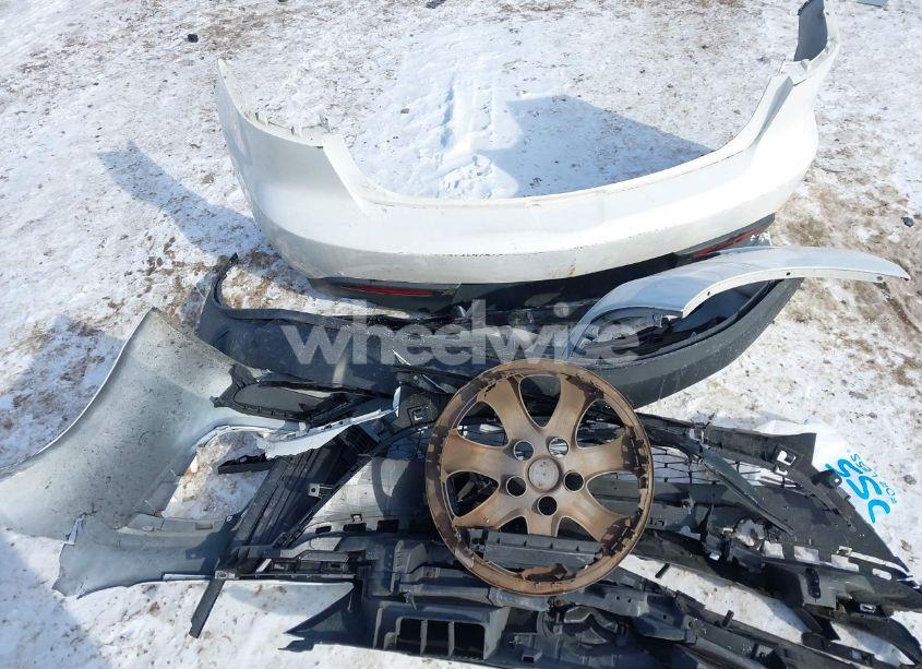 Photo 11 of 2010 Mazda Mazda3 I SPORT (VIN JM1BL1SG8A1324910)