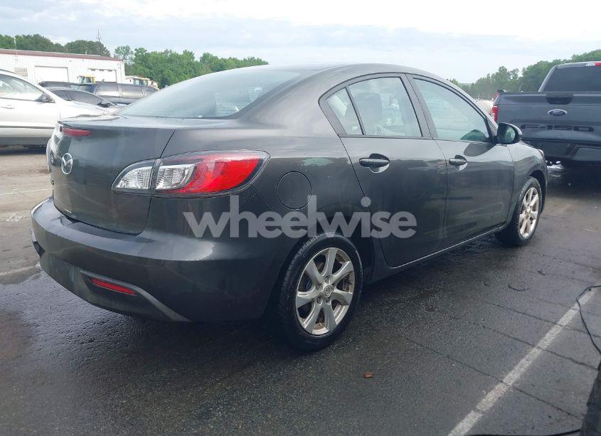 Photo 4 of 2010 Mazda Mazda3 I TOURING (VIN JM1BL1SG9A1262272)