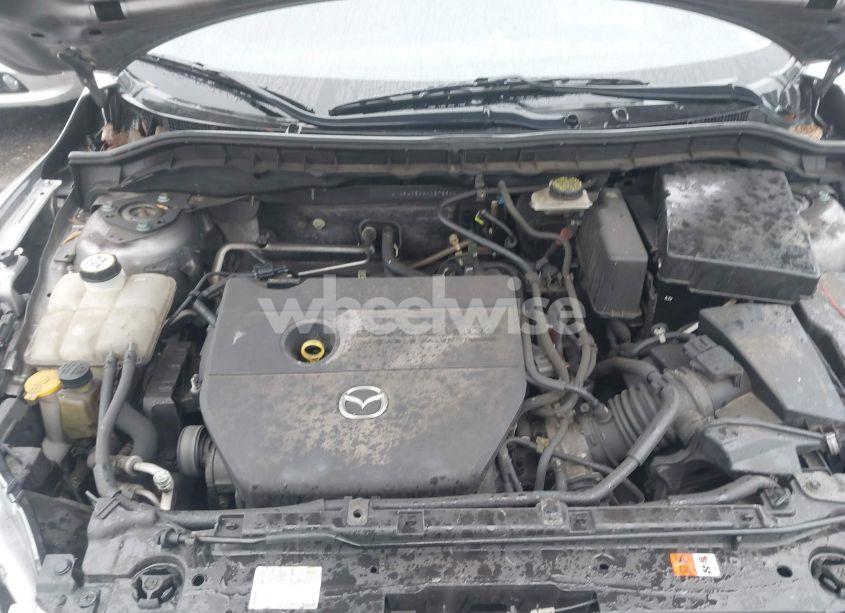 Photo 10 of 2010 Mazda Mazda3 I SPORT (VIN JM1BL1SG9A1272641)