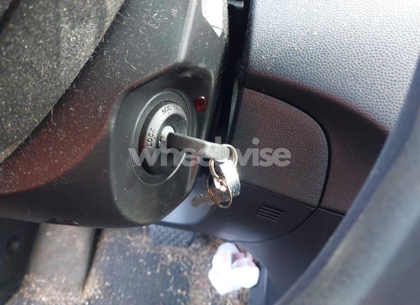 Photo 11 of 2010 Mazda Mazda3 I TOURING (VIN JM1BL1SG9A1329467)