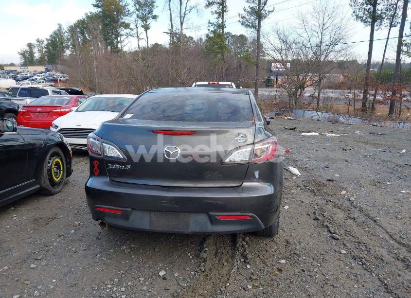 Photo 16 of 2010 Mazda Mazda3 I TOURING (VIN JM1BL1SG9A1329467)
