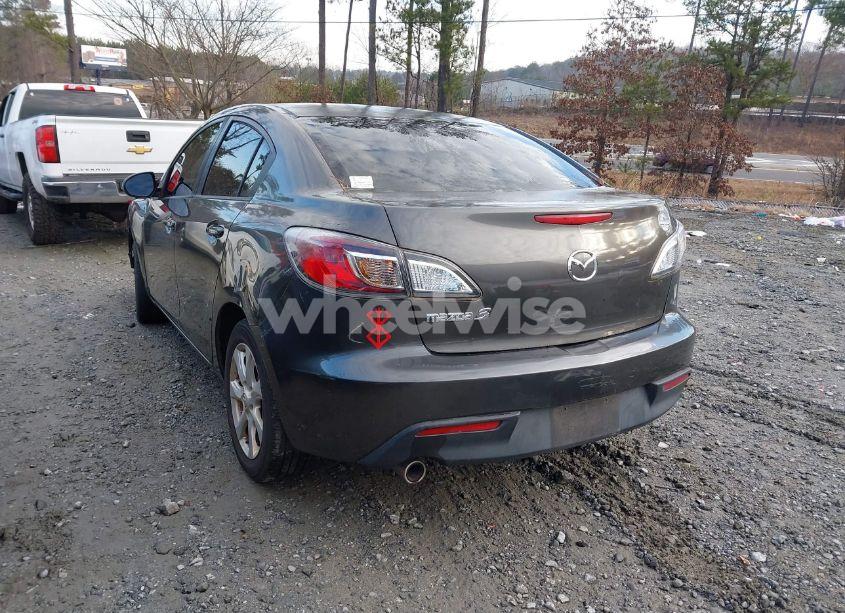 Photo 3 of 2010 Mazda Mazda3 I TOURING (VIN JM1BL1SG9A1329467)