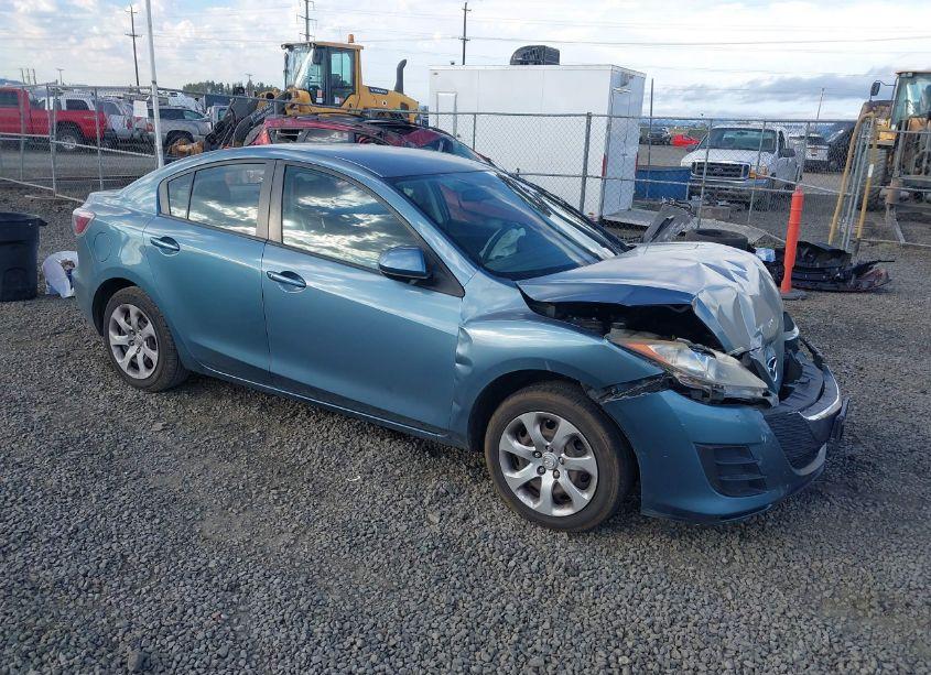 2010 Mazda Mazda3 I SPORT (VIN JM1BL1SGXA1165243) main photo