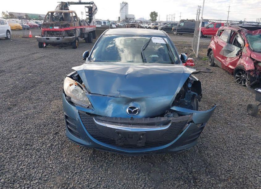 Photo 11 of 2010 Mazda Mazda3 I SPORT (VIN JM1BL1SGXA1165243)