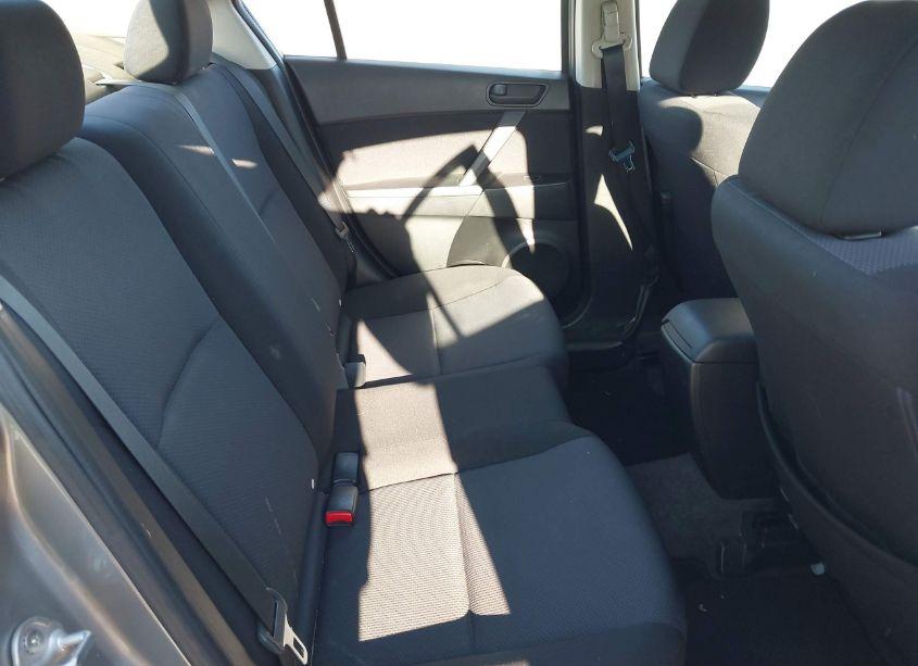 Photo 8 of 2010 Mazda Mazda3 I SPORT (VIN JM1BL1SGXA1240345)