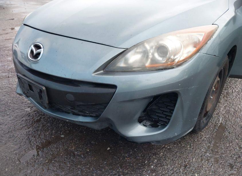 Photo 6 of 2013 Mazda Mazda3 I SV (VIN JM1BL1TF0D1759835)