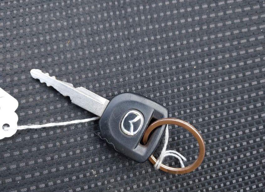 Photo 11 of 2013 Mazda Mazda3 I SV (VIN JM1BL1TF1D1722261)