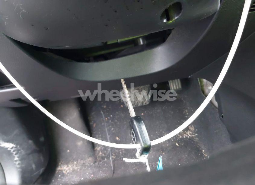 Photo 11 of 2013 Mazda Mazda3 I SV (VIN JM1BL1TF2D1702052)