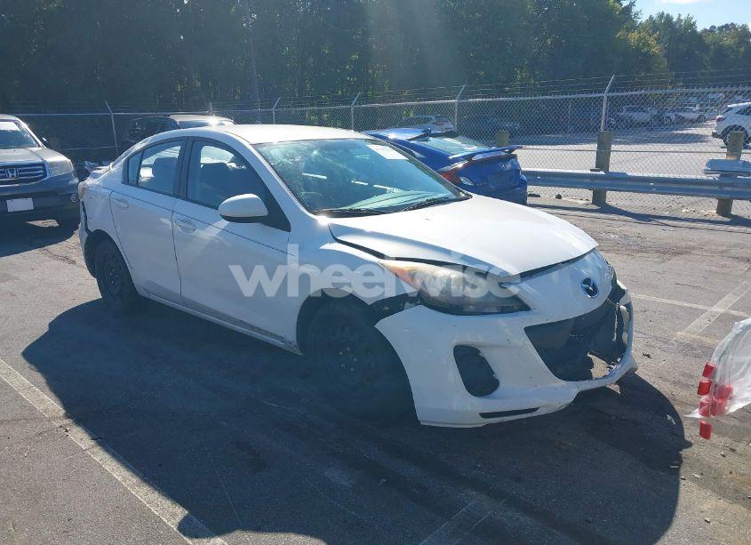 2013 Mazda Mazda3 I SV (VIN JM1BL1TF4D1797908) main photo