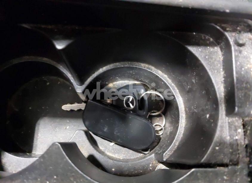 Photo 11 of 2013 Mazda Mazda3 I SV (VIN JM1BL1TF5D1723123)
