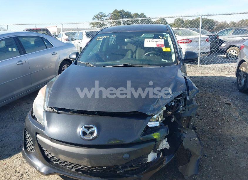 Photo 12 of 2013 Mazda Mazda3 I SV (VIN JM1BL1TF6D1723552)