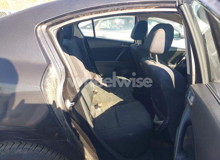 Photo 8 of 2013 Mazda Mazda3 I SV (VIN JM1BL1TF6D1723552)