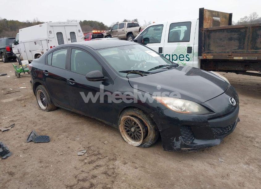 2013 Mazda Mazda3 I SV (VIN JM1BL1TF7D1806472) main photo