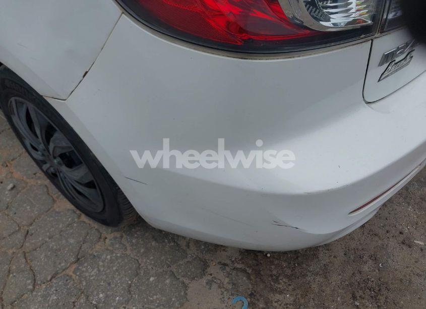 Photo 6 of 2013 Mazda Mazda3 I SV (VIN JM1BL1TF8D1723813)