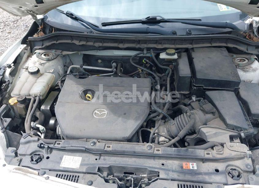 Photo 10 of 2013 Mazda Mazda3 I SV (VIN JM1BL1TF8D1735766)