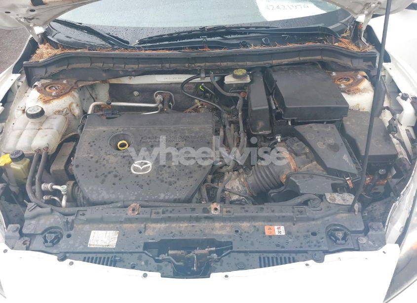 Photo 10 of 2013 Mazda Mazda3 I SV (VIN JM1BL1TF8D1776057)