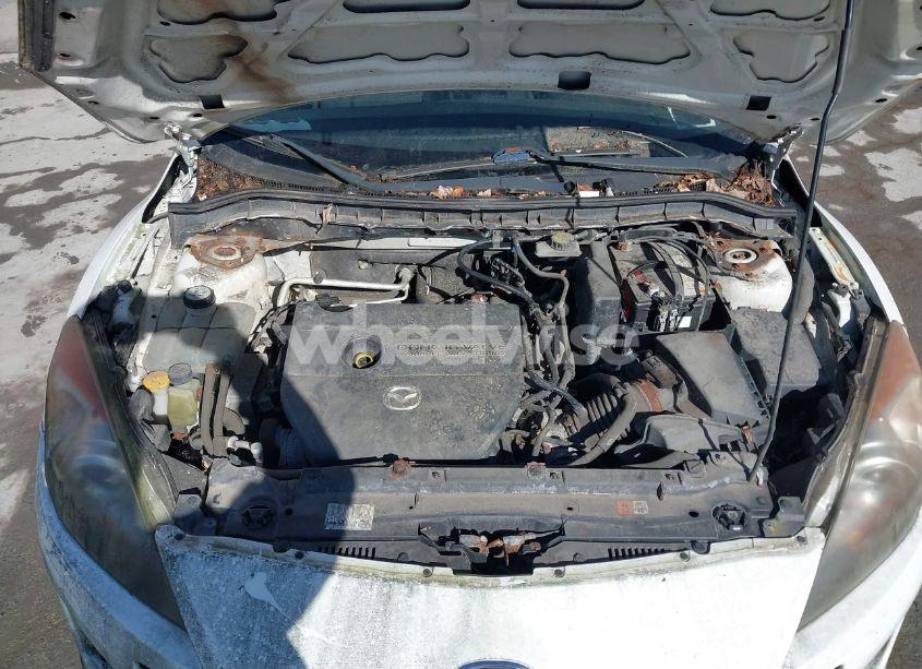 Photo 10 of 2013 Mazda Mazda3 I SV (VIN JM1BL1TF9D1729541)