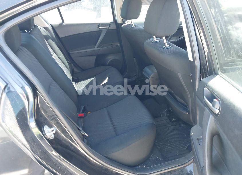 Photo 8 of 2013 Mazda Mazda3 I SV (VIN JM1BL1TF9D1826545)